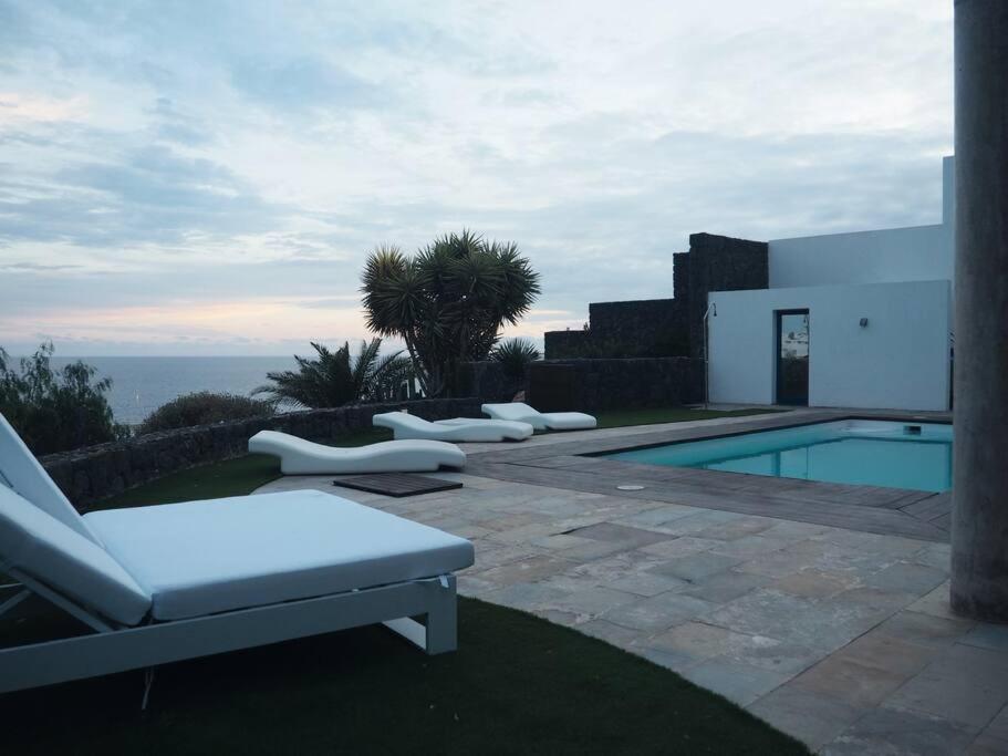 Villa Ramimedi - Vistas Al Mar بويرتو ذيل كارمين المظهر الخارجي الصورة