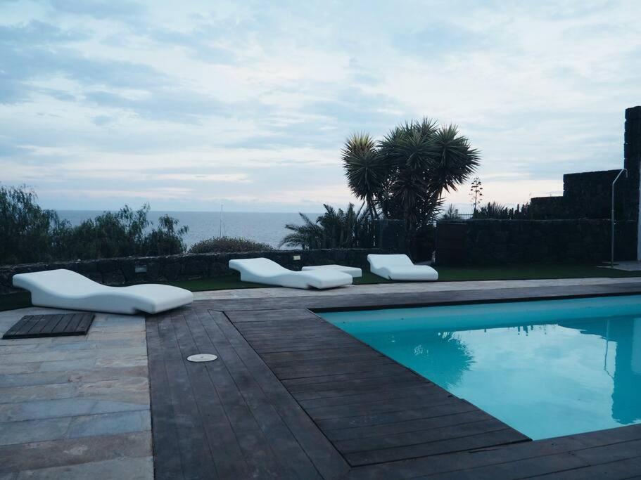 Villa Ramimedi - Vistas Al Mar بويرتو ذيل كارمين المظهر الخارجي الصورة